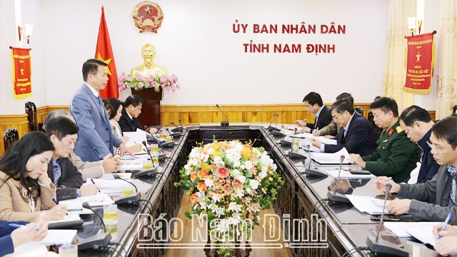 ĐOÀN ĐBQH TỈNH NAM ĐỊNH GIÁM SÁT CÔNG TÁC QUẢN LÝ, SỬ DỤNG CÁC NGUỒN LỰC PHỤC VỤ PHÒNG, CHỐNG DỊCH COVID-19